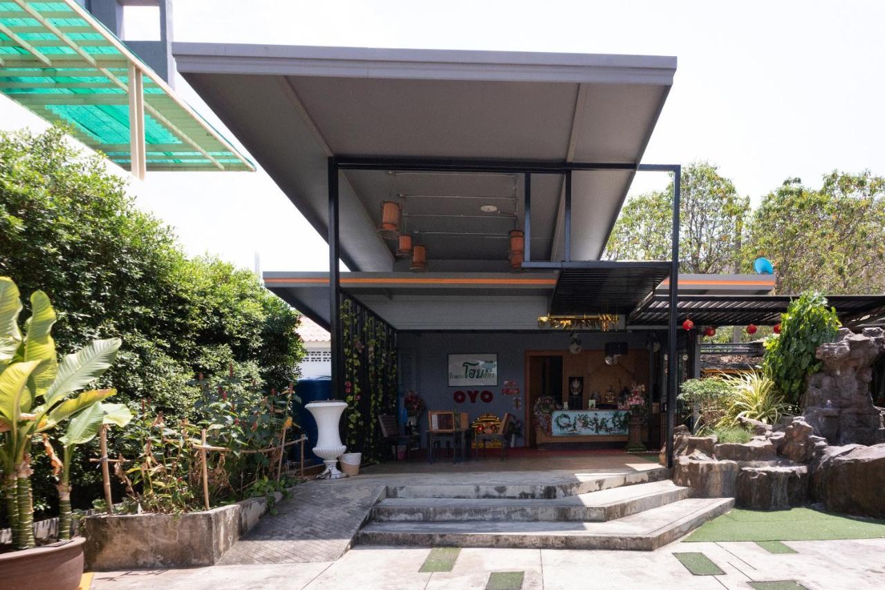 Oyo 792 Omsaga Phuket Hotel Exterior foto