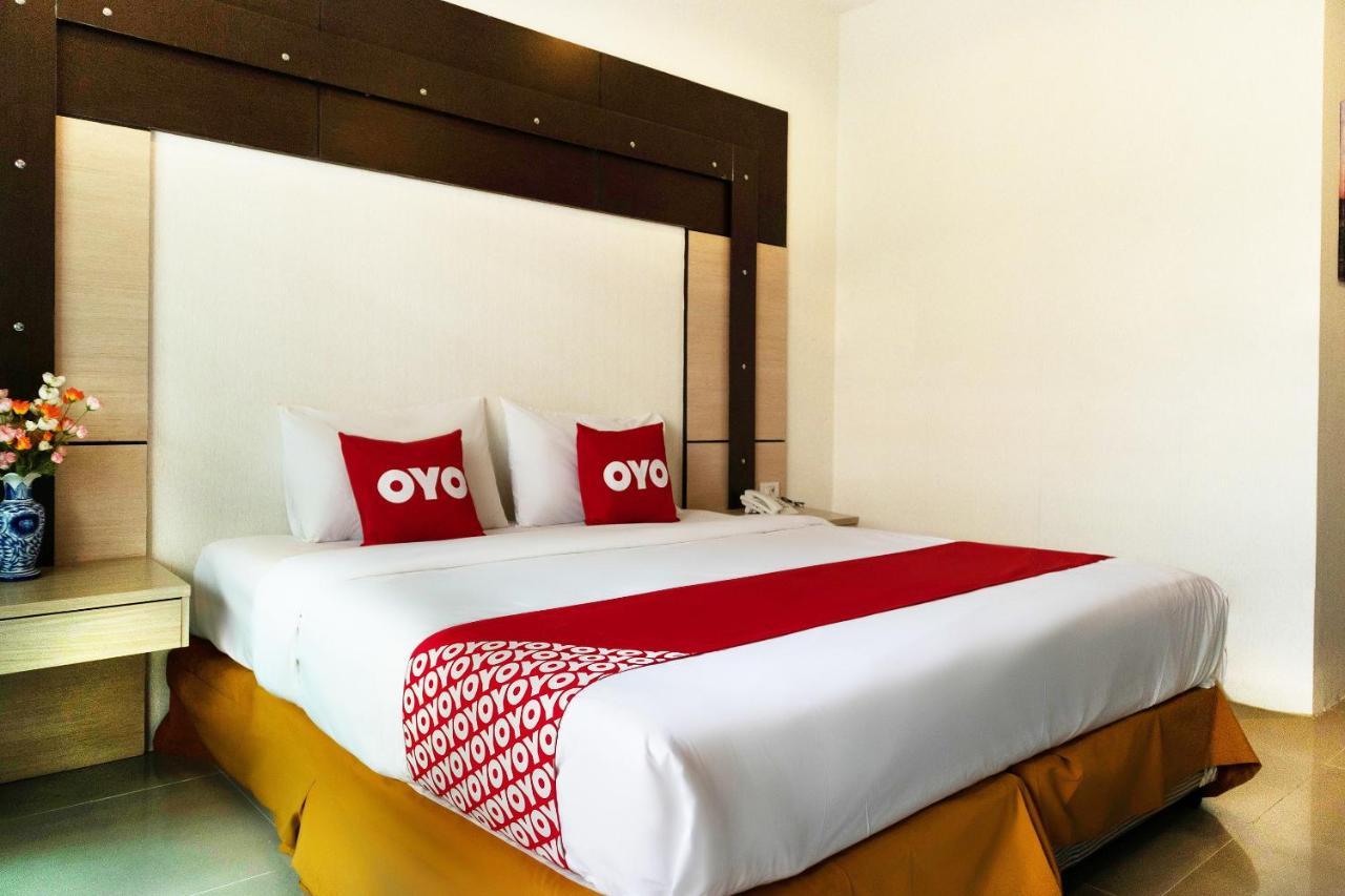 Oyo 792 Omsaga Phuket Hotel Exterior foto